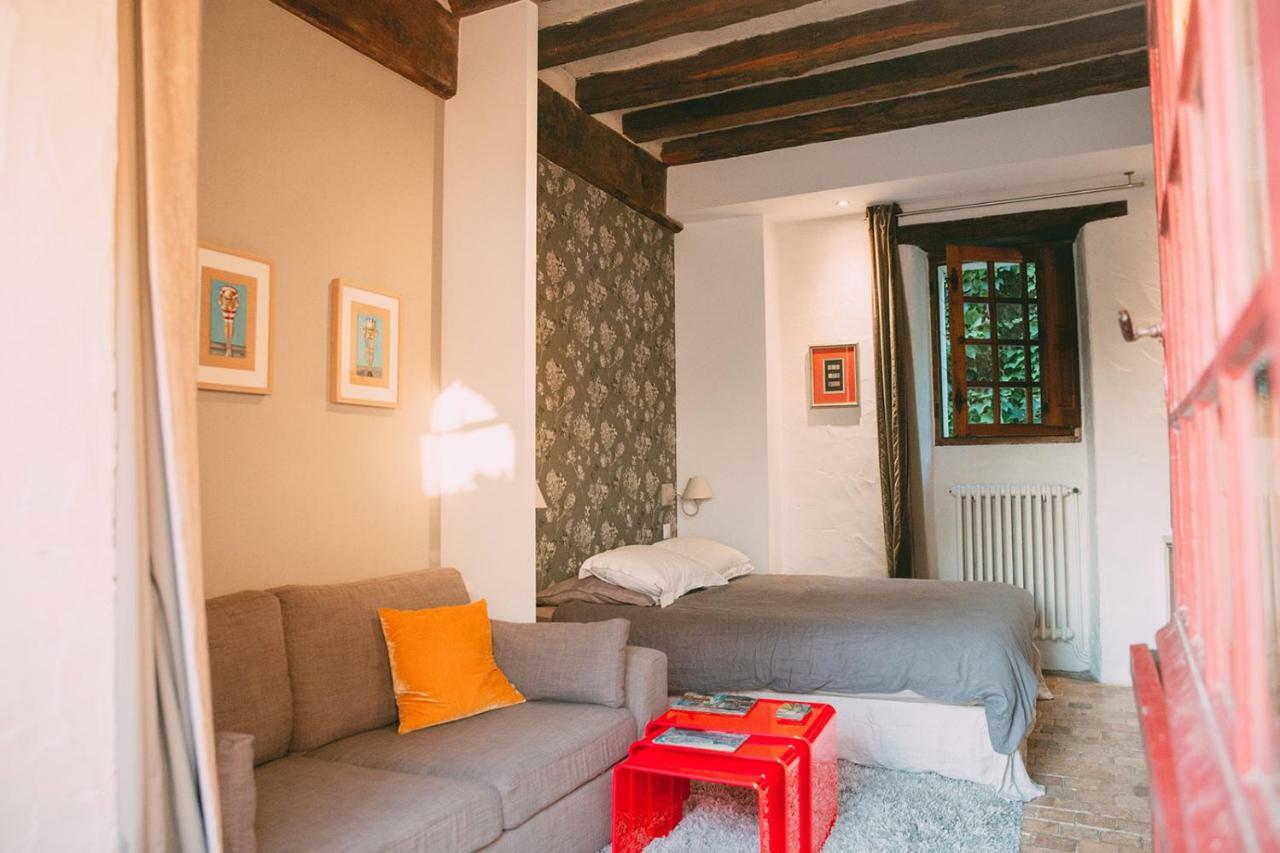 Hotel Manoir De La Groye Saint-Saturnin-sur-Loire Exteriér fotografie